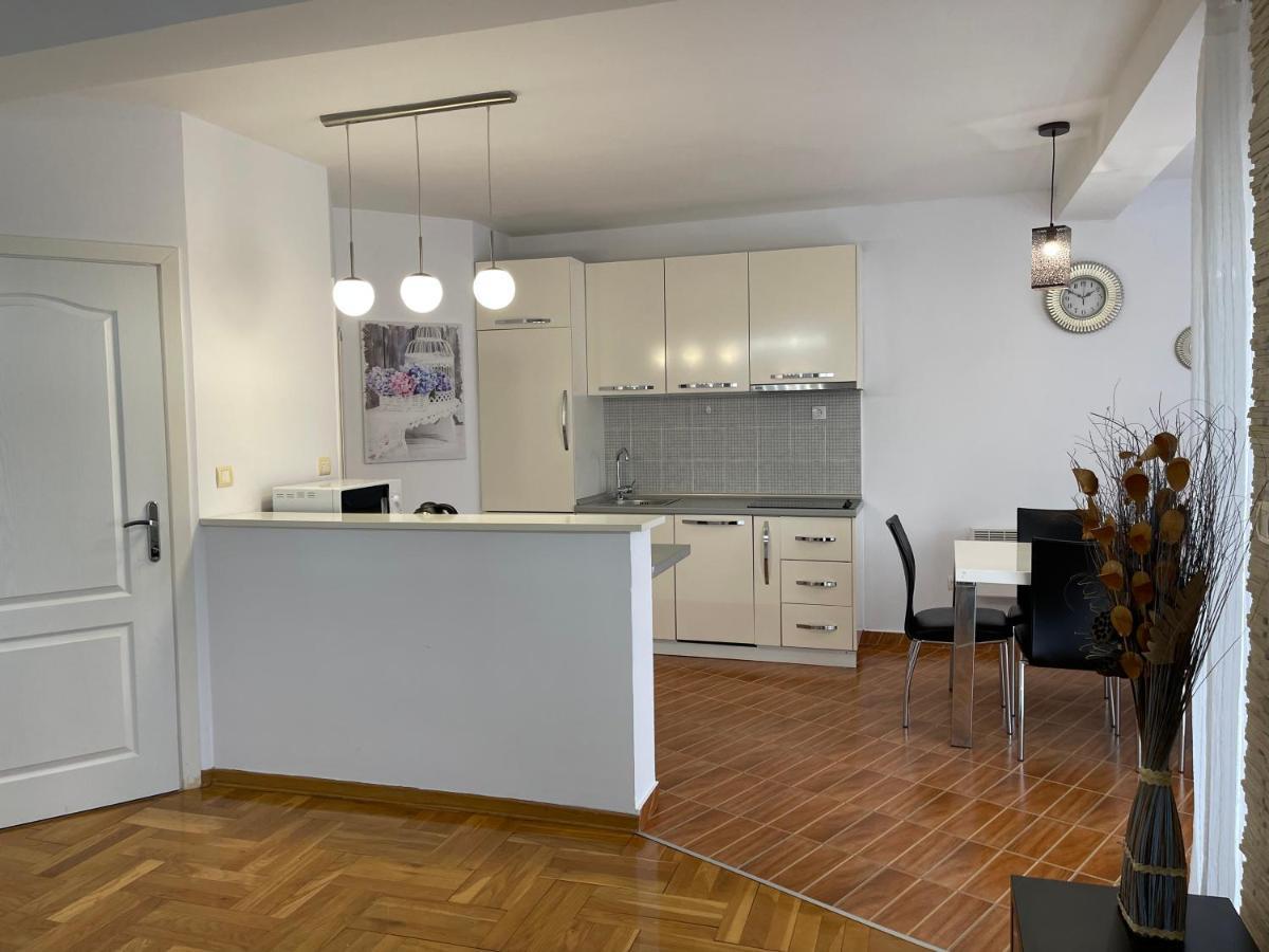 Apartment Luna Lux Thenovici